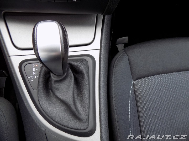 BMW 1 118d/Bi-xenon/AT/ 2007