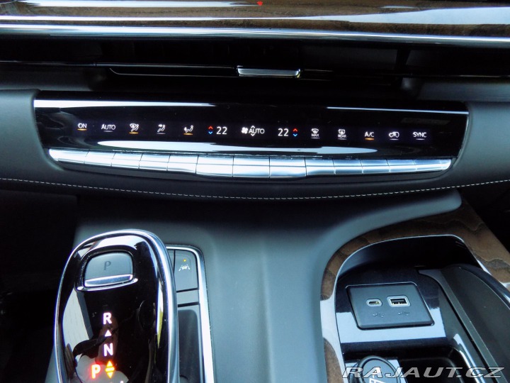 Cadillac Escalade 6.2/V8/4WD/Sport Platinum 2022