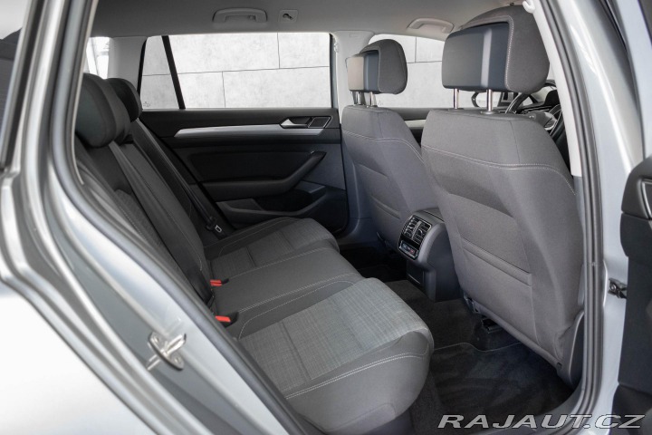 Volkswagen Passat 2.0 TDI 140 DSG*4x4*TAŽNÉ 2020