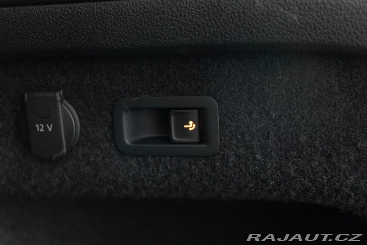 Volkswagen Passat 2.0 TDI 140 DSG*4x4*TAŽNÉ 2020