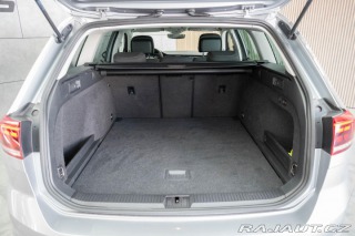 Volkswagen Passat 2.0 TDI 140 DSG*4x4*TAŽNÉ 2020