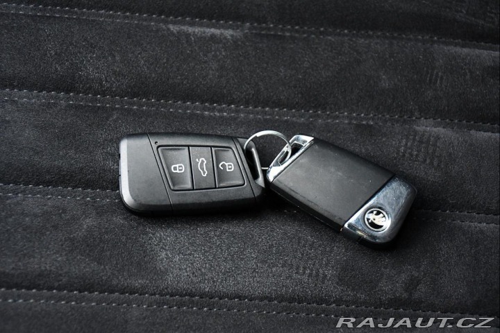 Škoda Superb 2.0TDi STYLE DSG ACC ČR 2022
