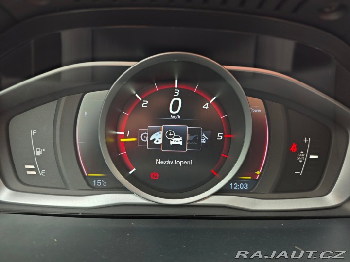 Volvo V60 2.0 D4 Momentum Xenon Web 2014