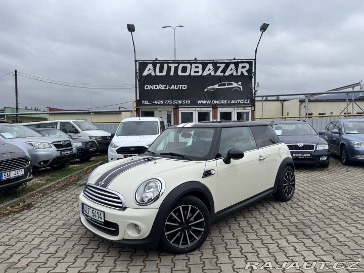 Mini Cooper 1,6i 90KW 60K NÁJEZD KOLA 2013