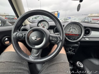 Mini Cooper 1,6i 90KW 60K NÁJEZD KOLA 2013