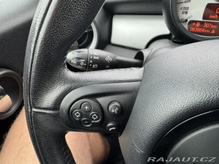 Mini Cooper 1,6i 90KW 60K NÁJEZD KOLA 2013