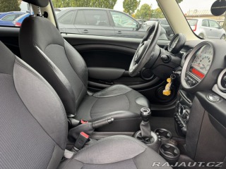 Mini Cooper 1,6i 90KW 60K NÁJEZD KOLA 2013