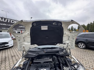 Mini Cooper 1,6i 90KW 60K NÁJEZD KOLA 2013