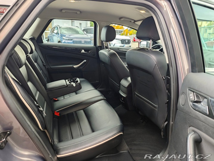 Ford Mondeo 2.0 TDCi Ghia Automat 120 2011