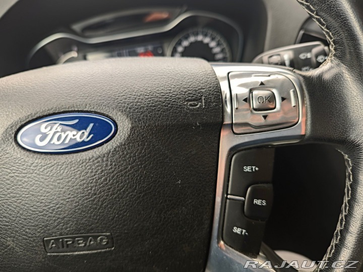 Ford Mondeo 2.0 TDCi Ghia Automat 120 2011