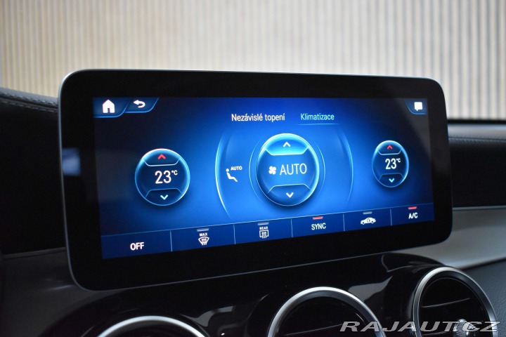 Mercedes-Benz GLC 200d REZERVACE 2019