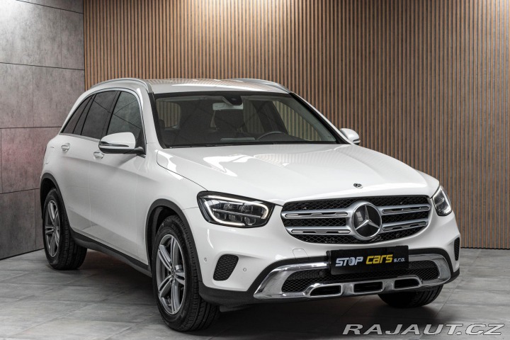 Mercedes-Benz GLC 200d REZERVACE 2019