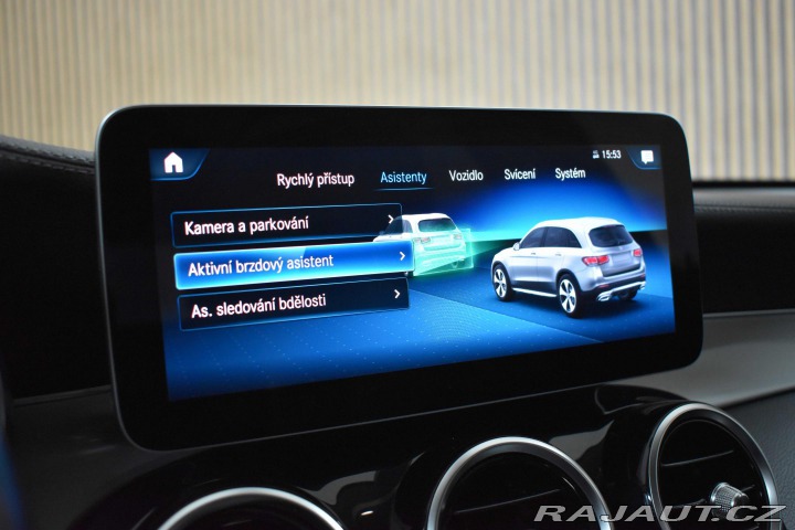 Mercedes-Benz GLC 200d REZERVACE 2019