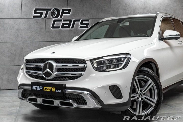 Mercedes-Benz GLC 200d 4x4*TAŽNÉ*NEZ.TOPENÍ 2019