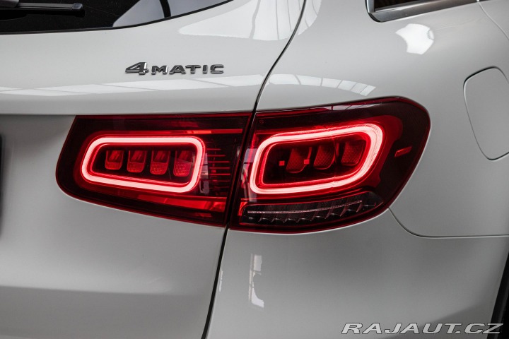 Mercedes-Benz GLC 200d REZERVACE 2019