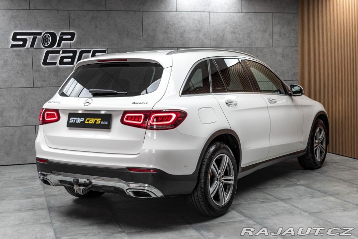 Mercedes-Benz GLC 200d 4x4*TAŽNÉ*NEZ.TOPENÍ 2019