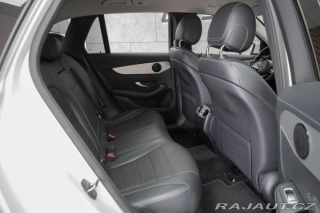 Mercedes-Benz GLC 200d 4x4*TAŽNÉ*NEZ.TOPENÍ 2019