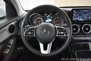 Mercedes-Benz GLC 200d 4x4*TAŽNÉ*NEZ.TOPENÍ 2019