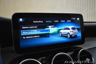 Mercedes-Benz GLC 200d 4x4*TAŽNÉ*NEZ.TOPENÍ 2019