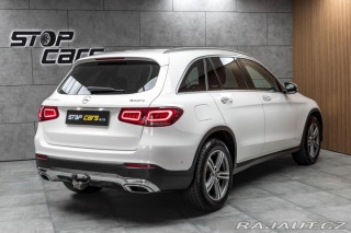 Mercedes-Benz GLC 200d 4x4*TAŽNÉ*NEZ.TOPENÍ 2019