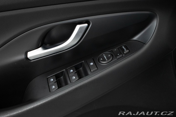 Hyundai i30 1.6CRDi REZERVACE 2021