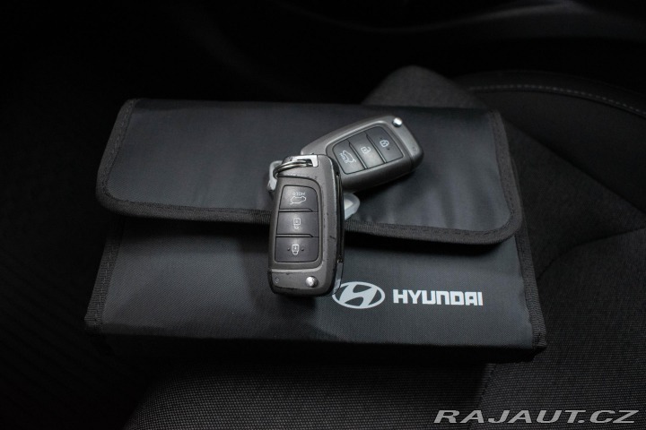 Hyundai i30 1.6CRDi REZERVACE 2021