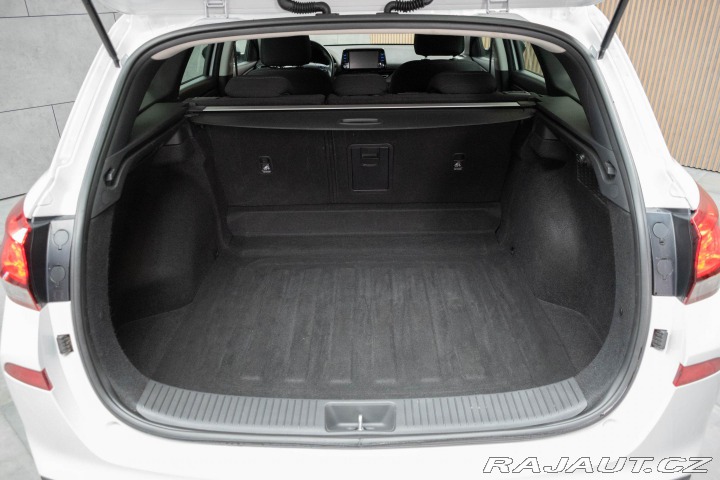 Hyundai i30 1.6CRDi 115 Smart*ČR 1.MA 2021
