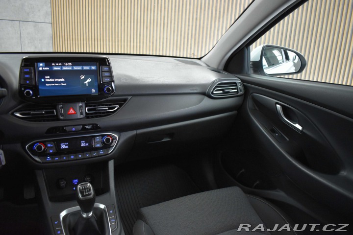 Hyundai i30 1.6CRDi 115 Smart*ČR 1.MA 2021