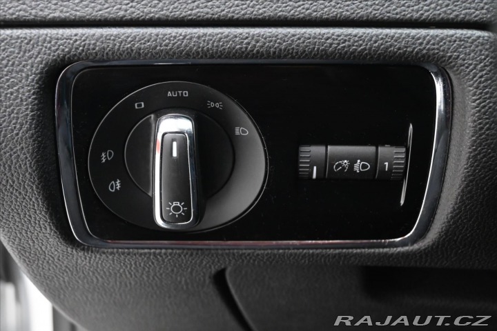 Škoda Superb 2,0 TDI 103 kW Ambition 2015