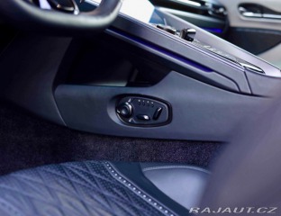 Aston Martin DB12 Coupé 4.0 V8 500KW | Alu 2023
