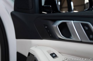 BMW X5 xDrive45e A/T 2020