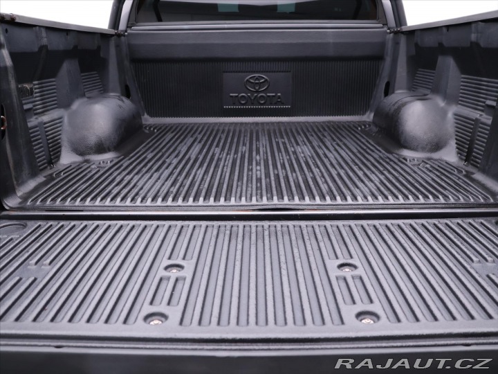 Toyota Tundra 5,7 V8 HEMI 285kW 4x4 2012
