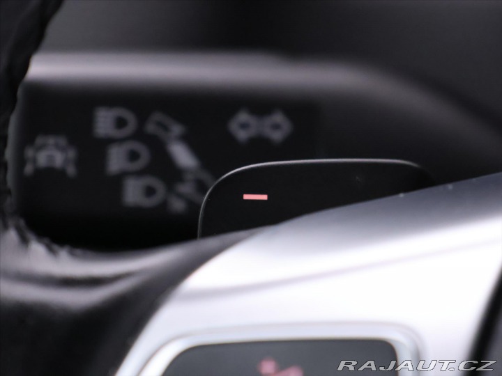 Volkswagen Tiguan 2,0 TDI 103kW DSG 4M R-Li 2014