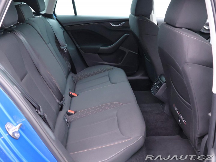 Škoda Kamiq 1,0 TSI DSG Drive Serv kn 2021