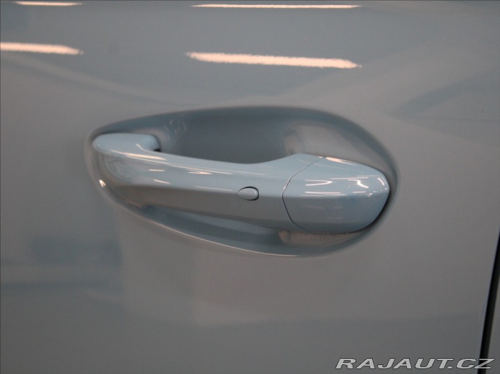 MG HS 1,5 PHEV 200kW Exclusive 2025