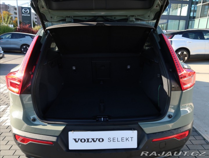 Volvo XC40 2,0 B4 Plus AWD AUT 2023