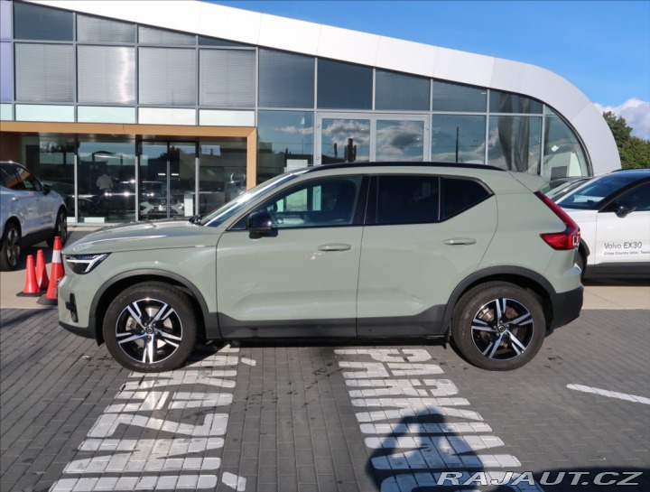 Volvo XC40 2,0 B4 Plus AWD AUT 2023