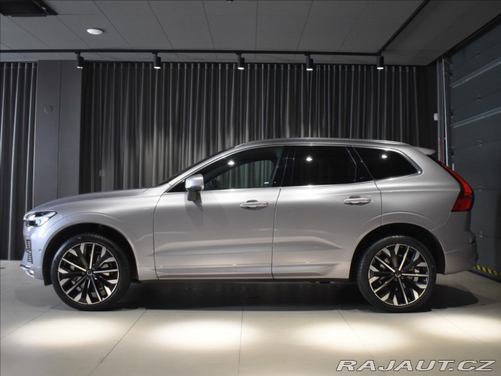 Volvo XC60 2,0 B5 AWD Ultra Vzduch,P 2025