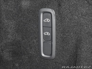 Volvo XC60 2,0 B5 AWD Ultra Vzduch,P 2025