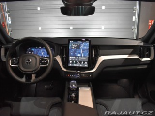 Volvo XC60 2,0 B5 AWD Ultra Vzduch,P 2025