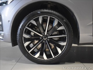 Volvo XC60 2,0 B5 AWD Ultra Vzduch,P 2025