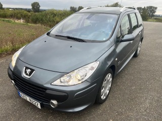 Peugeot 307 2,0   HDI 100kW - 7-míst,