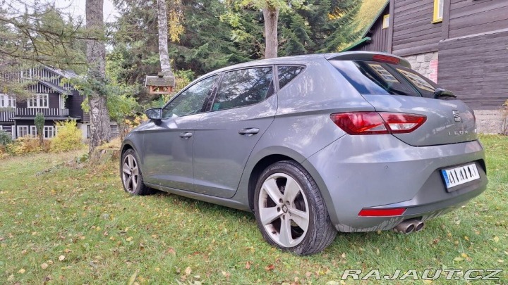 Seat Leon 2,0   Prodám osobní autom 2013