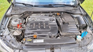 Seat Leon 2,0   Prodám osobní autom 2013