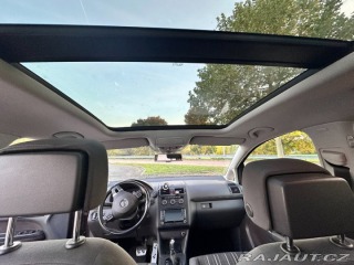 Volkswagen Touran 2,0   Cross, 125 kW, DSG, 2013