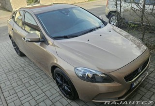 Volvo V40 1,6 1800