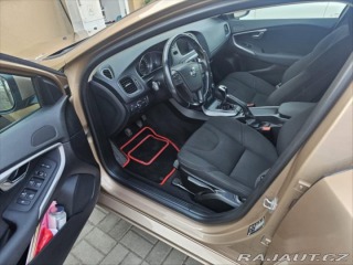 Volvo V40 1,6 1800