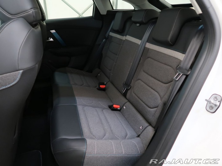 Citroën Ostatní modely ë-C4 ELECTRO,100kW,FEEL,AT,50k 2022