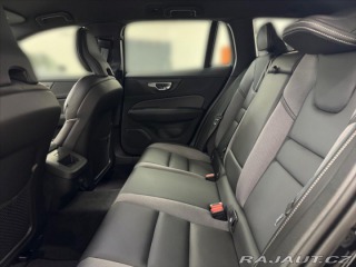 Volvo V60 2,0 B4 FWD Plus Dark 3456 2024