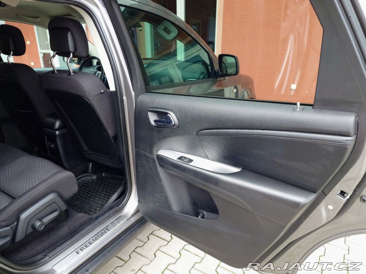 Fiat Freemont 2.0 Multijet Urban 125 kW 2012